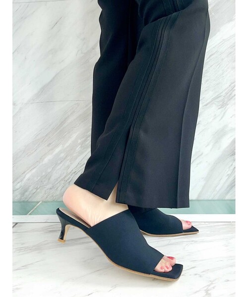 ミュールパンプス ストラップ ぺたんこ 痛くない バック