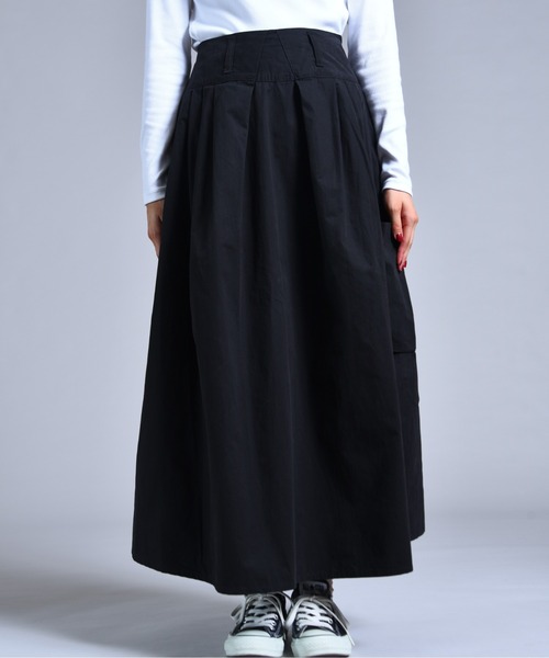 ユナイテッドアローズ  タックボリュームスカート　フレアスカート UNITED ARROWS（ユナイテッドアローズ）の「T/R タック