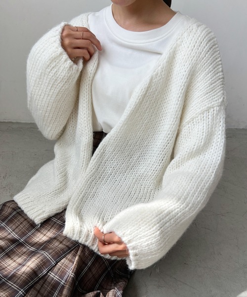 レディース　　カーディガン 　　ローゲージニット　 セーター  カシミア  トップス  合わせ易い太目の糸で編んだシンプルなデザイン    [2色展開] 楽天市場】【30%OFF】ニットカーディガン / 公式 CUBE SUGAR