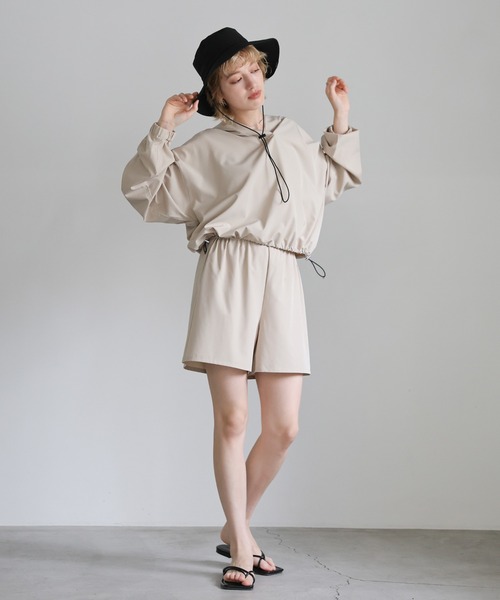 【ほぼ未使用美品】CHANEL グレー・ホワイト ワイドブリムハット select MOCA 帽子 ハット ストラップ付き撥水2WAYワイドブリム