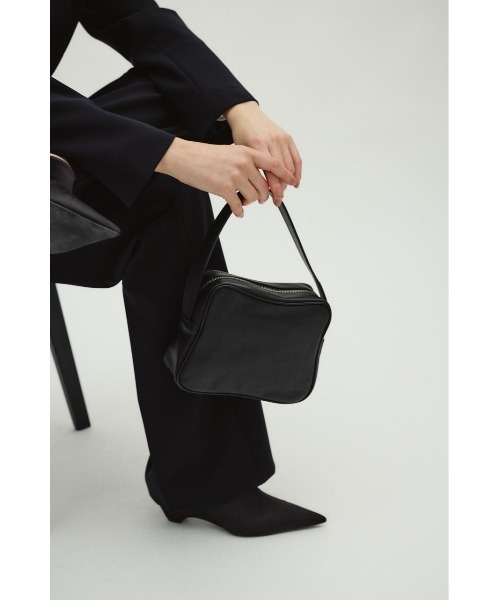 RIM.ARK ブラックハンドバッグ RIM.ARK ハンドバッグ Boston leather mini bag ボストンレザーミニ