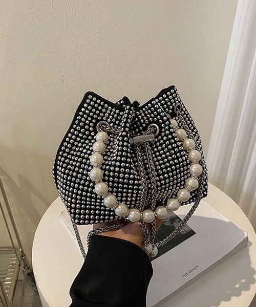 美品 IGIN イギン チェーン ビーズバック ラインストーン ブラック 結婚式 DRESS+（ドレスプラス） ハンドバッグ ラインストーンショルダーバッグ
