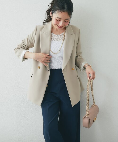 【美品】今季　ラブティックボンボン　メタル釦ダブルジャケット　グレージュ La boutique Bonbon（ラブティックボンボン） ジャケット テーラード