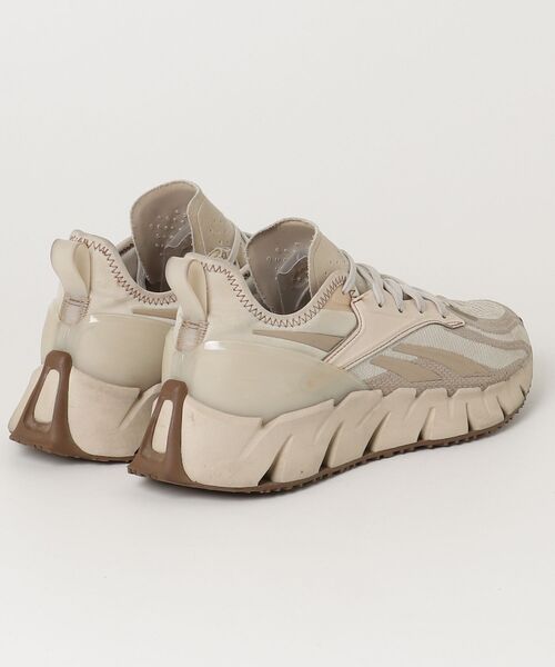 「Reebok」 ローカットスニーカー 25.0cm ベージュ レディースの画像