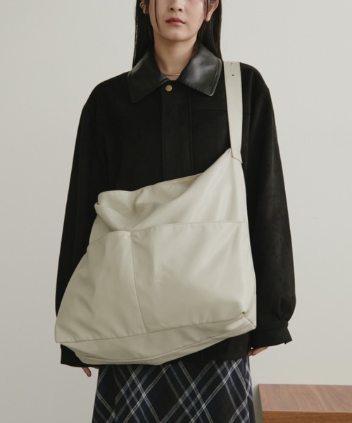 Aunt Marie's（アントマリーズ） ショルダーバッグ バッグ フェイク