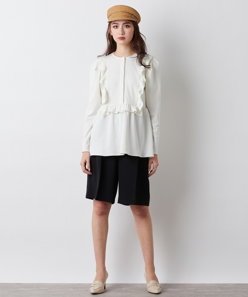 Audie a オーディア ミューズ パワーショルダーペプラムブラウス 白 Audie a Muses ブラウス シャツ パワーショルダーペプラム