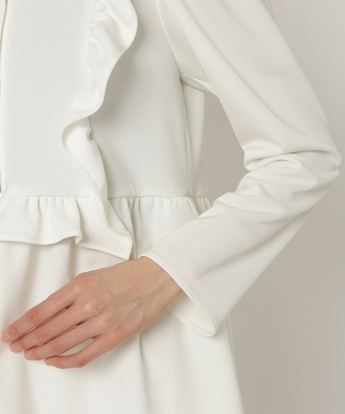 Audie a オーディア ミューズ パワーショルダーペプラムブラウス 白 Audie a Muses ブラウス シャツ パワーショルダーペプラム