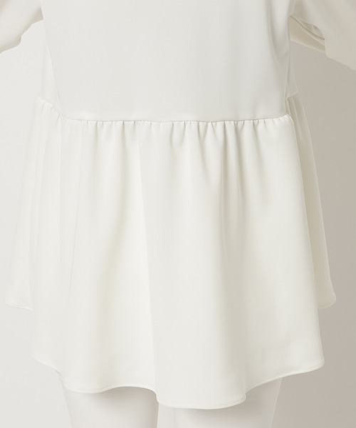 Audie a オーディア ミューズ パワーショルダーペプラムブラウス 白 Audie a Muses ブラウス シャツ パワーショルダーペプラム