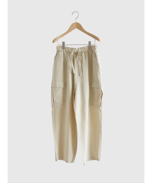 パンツ FIKA. Linen easy cargo pants FIKA. カーゴパンツ Linen easy cargo pants レディース