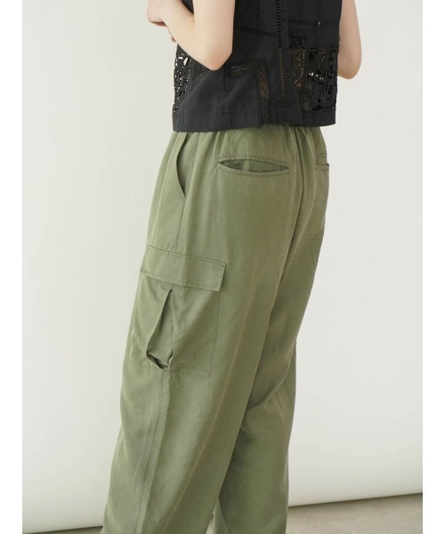 パンツ FIKA. Linen easy cargo pants FIKA. カーゴパンツ Linen easy cargo pants レディース