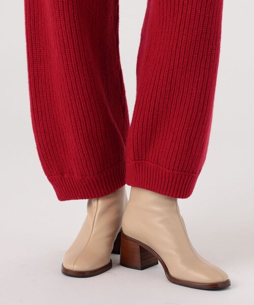 Baserange ニットパンツ Mea Pants Mea Pants in Red | Recycled wool knit | en | Baserange