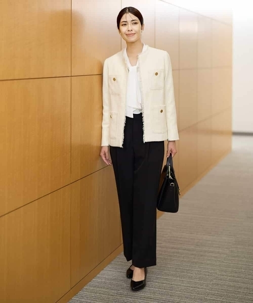 a.v.v（アー・ヴェ・ヴェ） ジャケット ノーカラージャケット ツイード