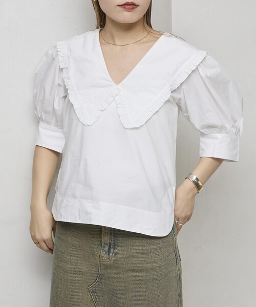 GANNI（ガニー） ブラウス シャツ Cotton Poplin V-neck Ruffle Blouse