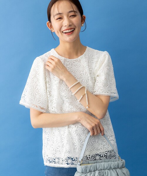 新品　未使用　組曲　フラワーレース半袖ブラウス　トップス　プルオーバー　シャツ 組曲（KUMIKYOKU） tシャツ 半袖 フラワーレース ブラウス レディース