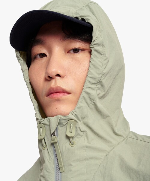 AIGLE（エーグル） ナイロンジャケット UVカット 撥水ライトウェイト