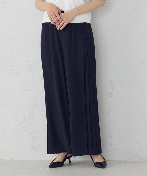 timesale 新品未使用美品　ブラック プリーツミドル丈パンツ　コムコム COMME CA ISM（コムサイズム） ワイドパンツ パンツ サイドプリーツ