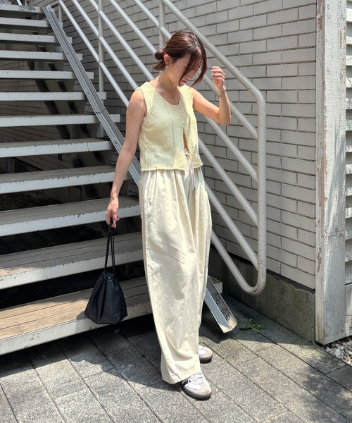 I-SOOK（アイスー） ベスト ジレ 夏 クロップドVネックニットベスト
