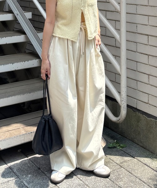 I-SOOK（アイスー） ベスト ジレ 夏 クロップドVネックニットベスト