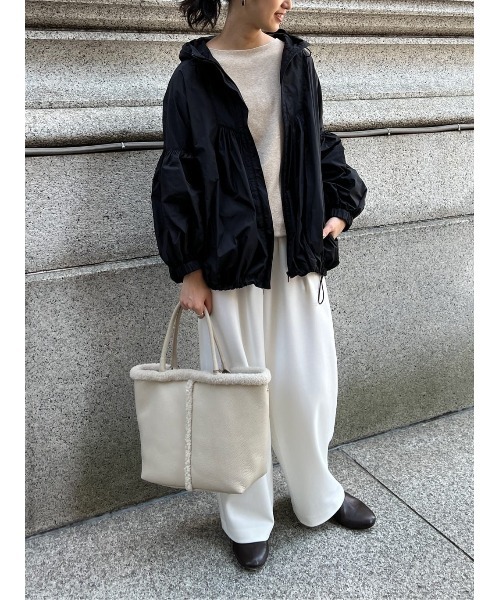 ビアズリー ボリューム パフ スリーブ ジップ ブルゾン ブラック ビアズリー 袖パフジップブルゾン ブラック 定価34100｜Yahoo!フリマ