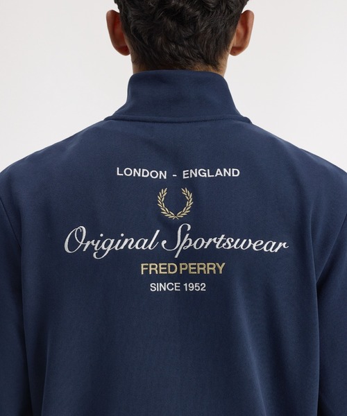 FRED PERRY（フレッドペリー） トレーナー スウェット メンズ