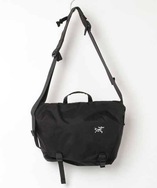 ARC'TERYX（アークテリクス） メッセンジャーバッグ - ブラック メンズ