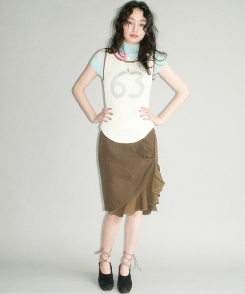 musubore（ムスボレ） tシャツ pleated print tops ”scattered rose