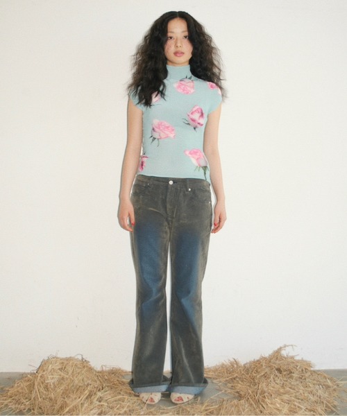musubore（ムスボレ） tシャツ pleated print tops ”scattered rose