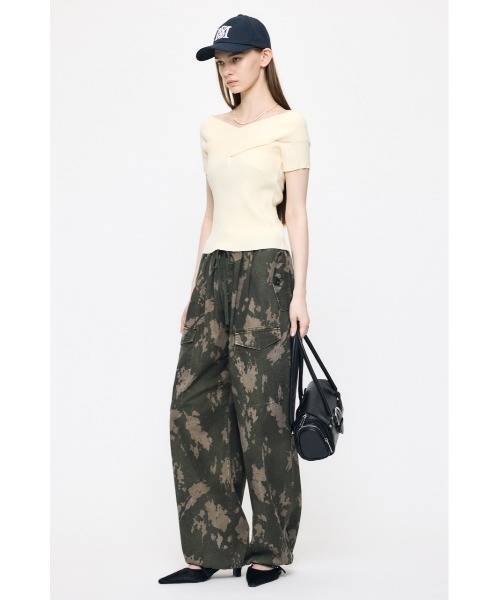 ニット セーター CROSS OFF SHOULDER トップス レディースの画像