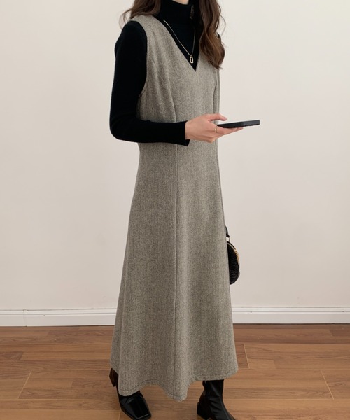 ABITOKYO（アビトーキョー） ジャンパースカート VネックAラインロング