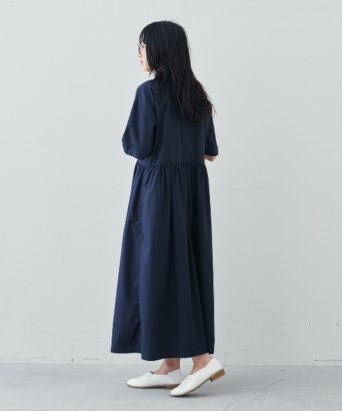 [新品•タグ付] ワイズフォーリビング　シャツワンピース　コットン　ブルー 16色展開 コットン ふんわり キャザー ゆったり ロングシャツ
