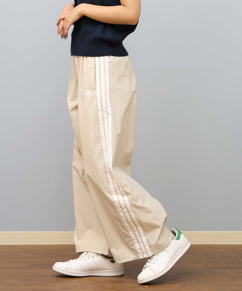 新品 アディダス adidas レディース・コットンカーゴパンツ L ベージュ セール】ストレッチウーブン カーゴパンツ / アディダス adidas