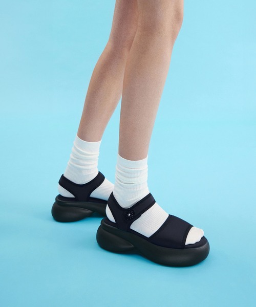 CHARLES & KEITH 厚底サンダル プラットフォームサンダル(レディース) | CHARLES & KEITH