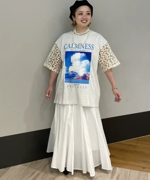 OKIRAKU tシャツ (OKIRAKU×ROSEBUD)DAISY SLEEVE GRAPHIC TEE