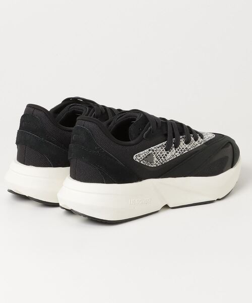 adidas（アディダス） スニーカー ライトブレイズ / Lightblaze Shoes
