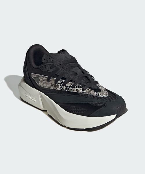 adidas（アディダス） スニーカー ライトブレイズ / Lightblaze Shoes