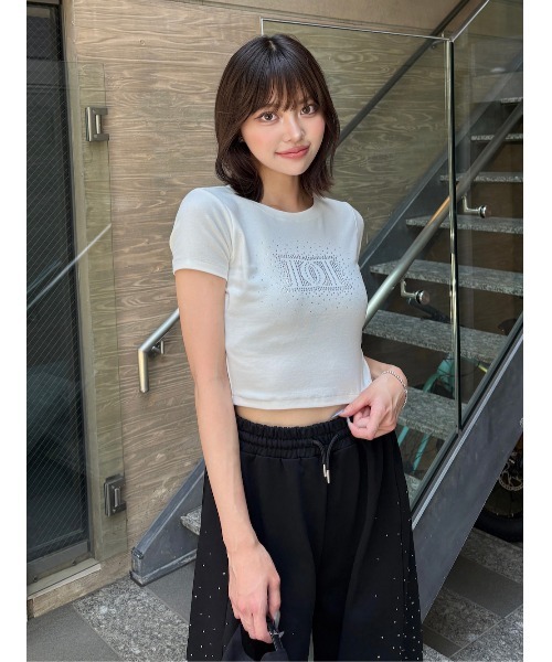 即日発送 完売品 新品 Darich ハートモチーフクロップドトップス ベージュ 即日発送 完売品 新品 Darich ハートモチーフクロップドトップス
