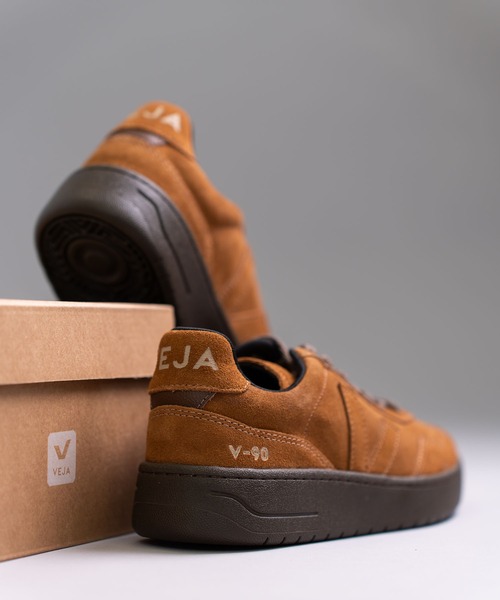 VEJA（ヴェジャ） スニーカー VEJA / “V-90” スニーカー レディース