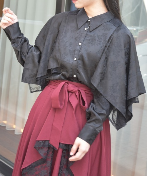 axes femme（アクシーズ ファム） ブラウス シャツ ケープ風フレアジャ