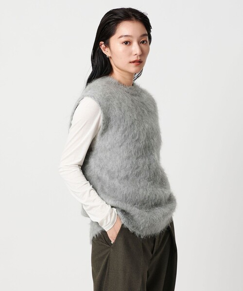 23aw完売品 BY軽量アルパカシャギーニットベスト ジレ白ユナイテッドアローズ 23aw完売品 BY軽量アルパカシャギーニットベスト ジレ白ユナイテッド