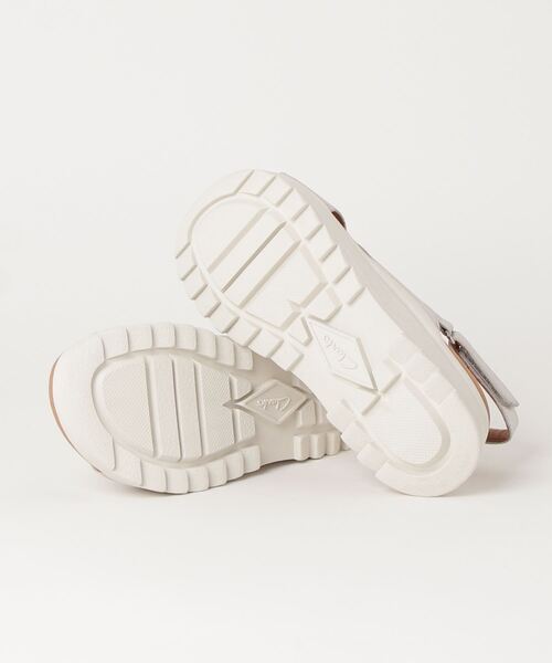 「Clarks」 フラットサンダル - シルバー レディース_画像3