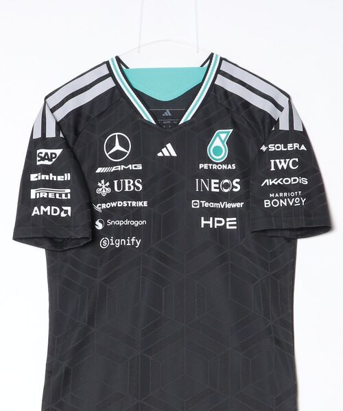 t*1様 メルセデスAMG F1 ユニフォーム 中古品 adidas（アディダス） adidas tシャツ メルセデス AMG ペトロナス F1