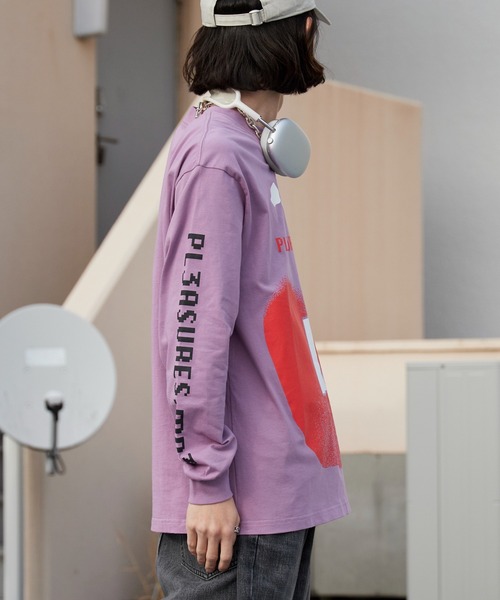 PLEASURES（プレジャーズ） tシャツ PIRACY LONG SLEEVE クルーネック