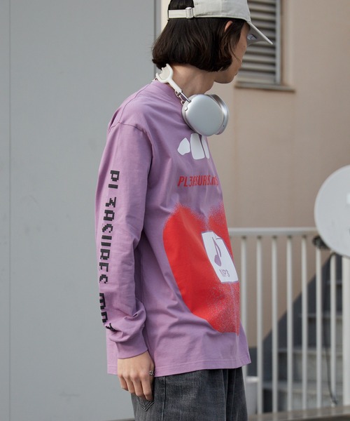 PLEASURES（プレジャーズ） tシャツ PIRACY LONG SLEEVE クルーネック