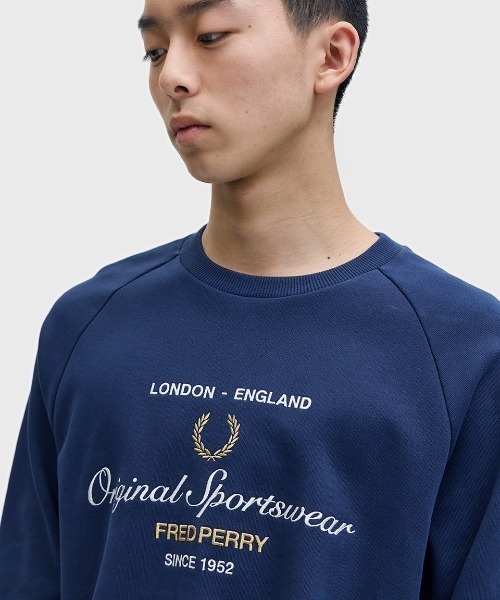 FRED PERRY（フレッドペリー） トレーナー スウェット Original