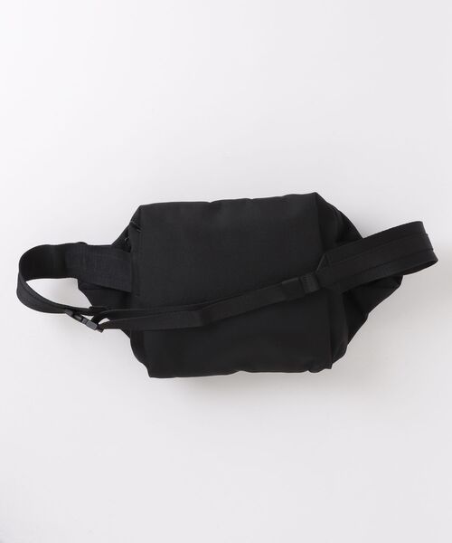 Cote&Ciel（コートエシエル） ワンポイントショルダーバッグ