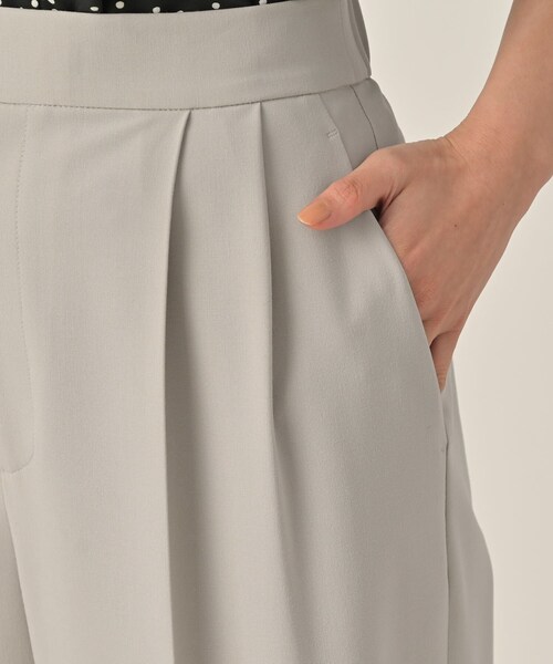 パンツ 「洗える/ワイド」ベーシックツータックパンツ レディースの画像