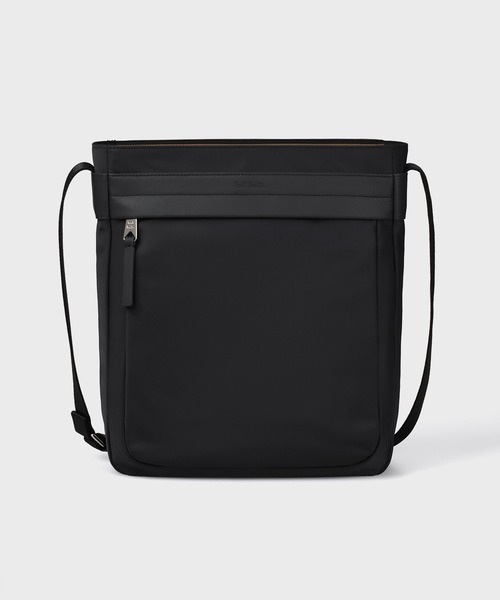 Paul Smith（ポール・スミス） ショルダーバッグ ナイロンブライト