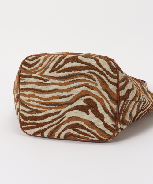 トートバッグ AVACATION/アヴァケーション TENT L ZEBRA/A レディースの画像