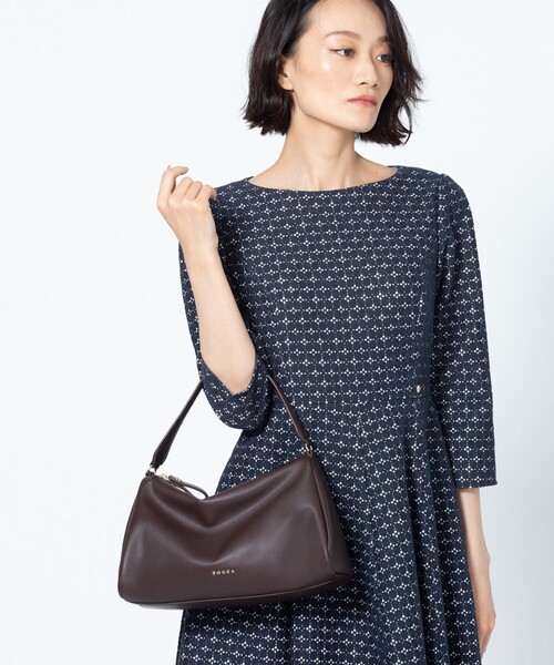 TOCCA　ショルダーバック　2way TOCCA（トッカ） ショルダーバッグ バッグ TRAPEZIUM 2WAY SHOULDER