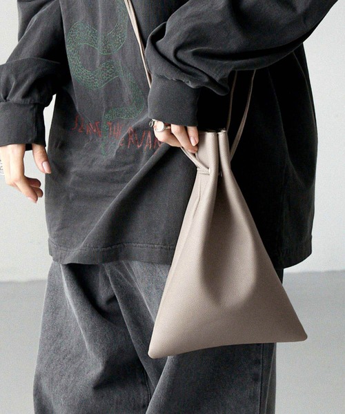 Alex ショルダーバック ショルダーバッグ 「Alfred Alex」synthetic leather drawstring